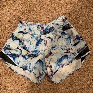 Lululemon hotty hot shorts